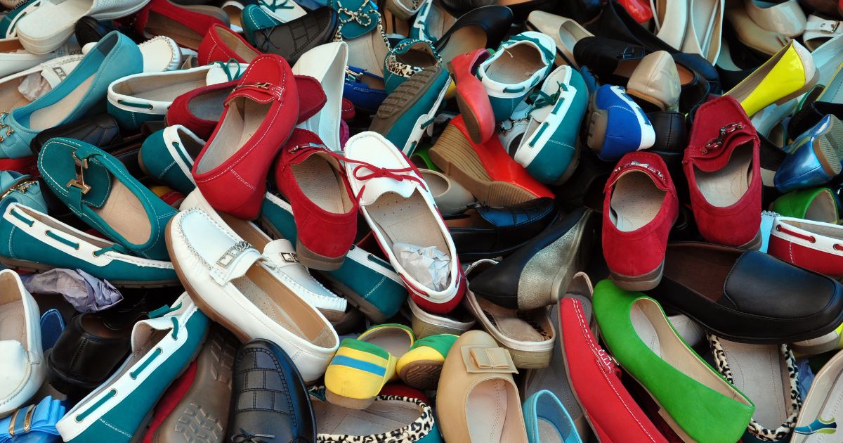 wide shoe widths explained